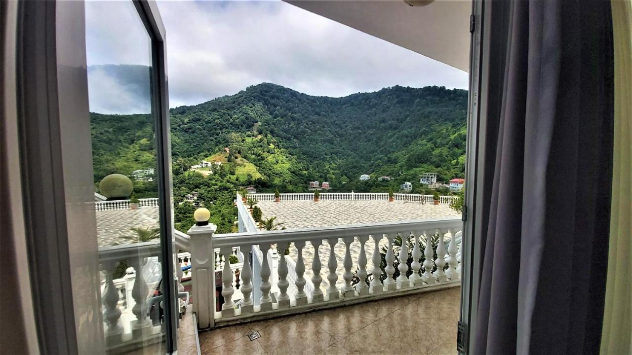 Hotel Zura Palace Kvariati Exterior foto